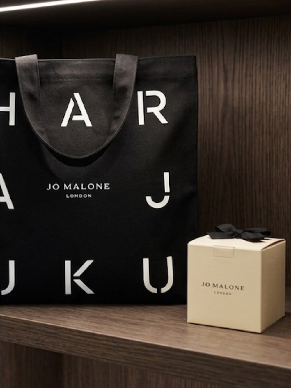 Jo Malone Black Canvas Tote with White Logo and Jo Malone Hand Cream Gift NIP - Picture 2 of 4